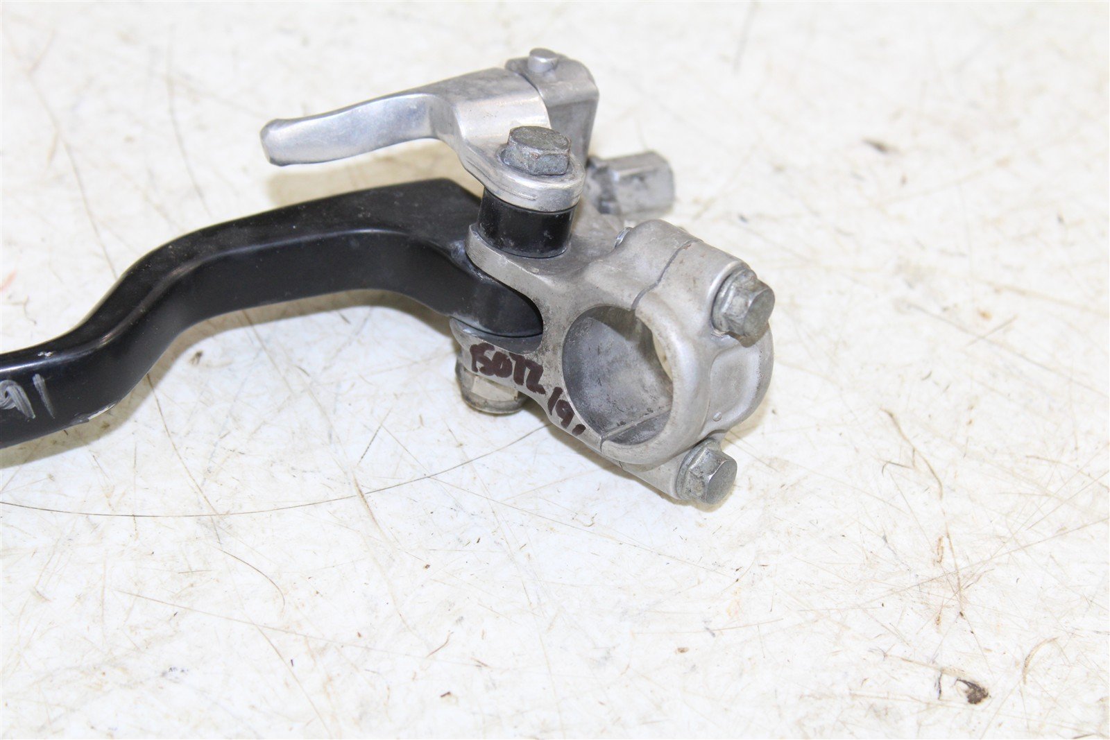 2005 Honda CRF 450R Clutch Lever w/ Perch 15077