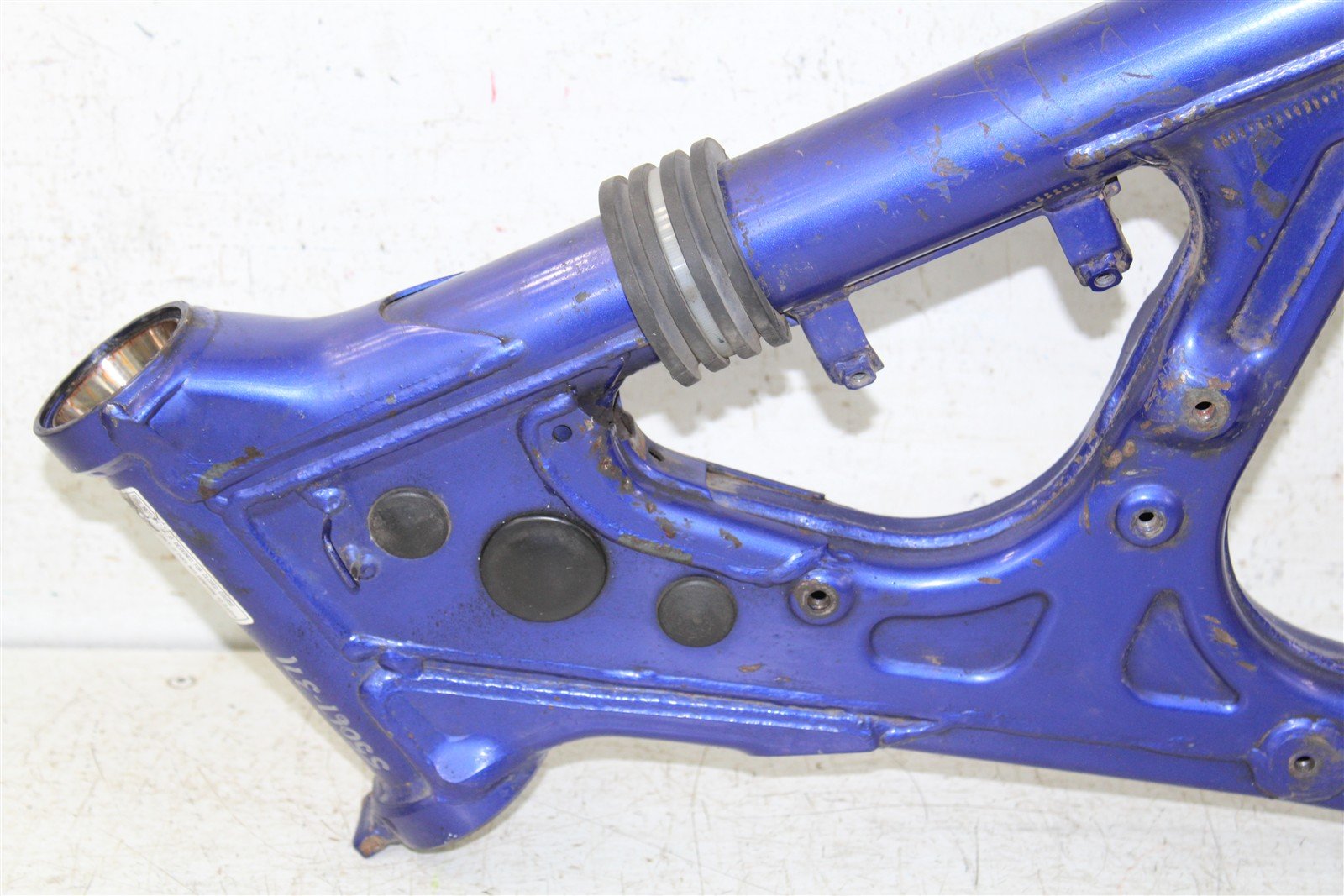 2001 Yamaha YZ 125 Main Frame Chassis BOS 55067