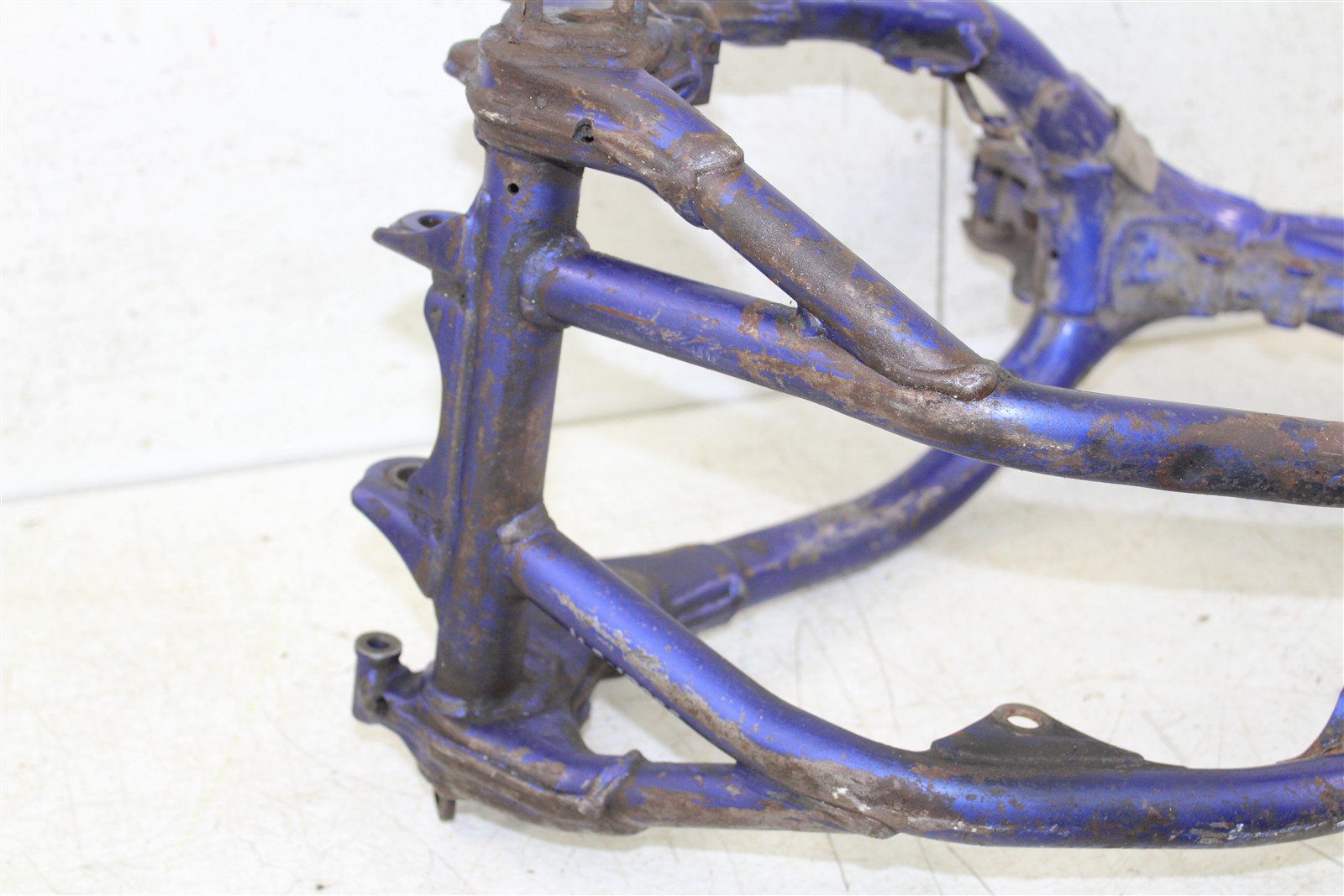 2001 Yamaha YZ 125 Main Frame Chassis BOS 55067