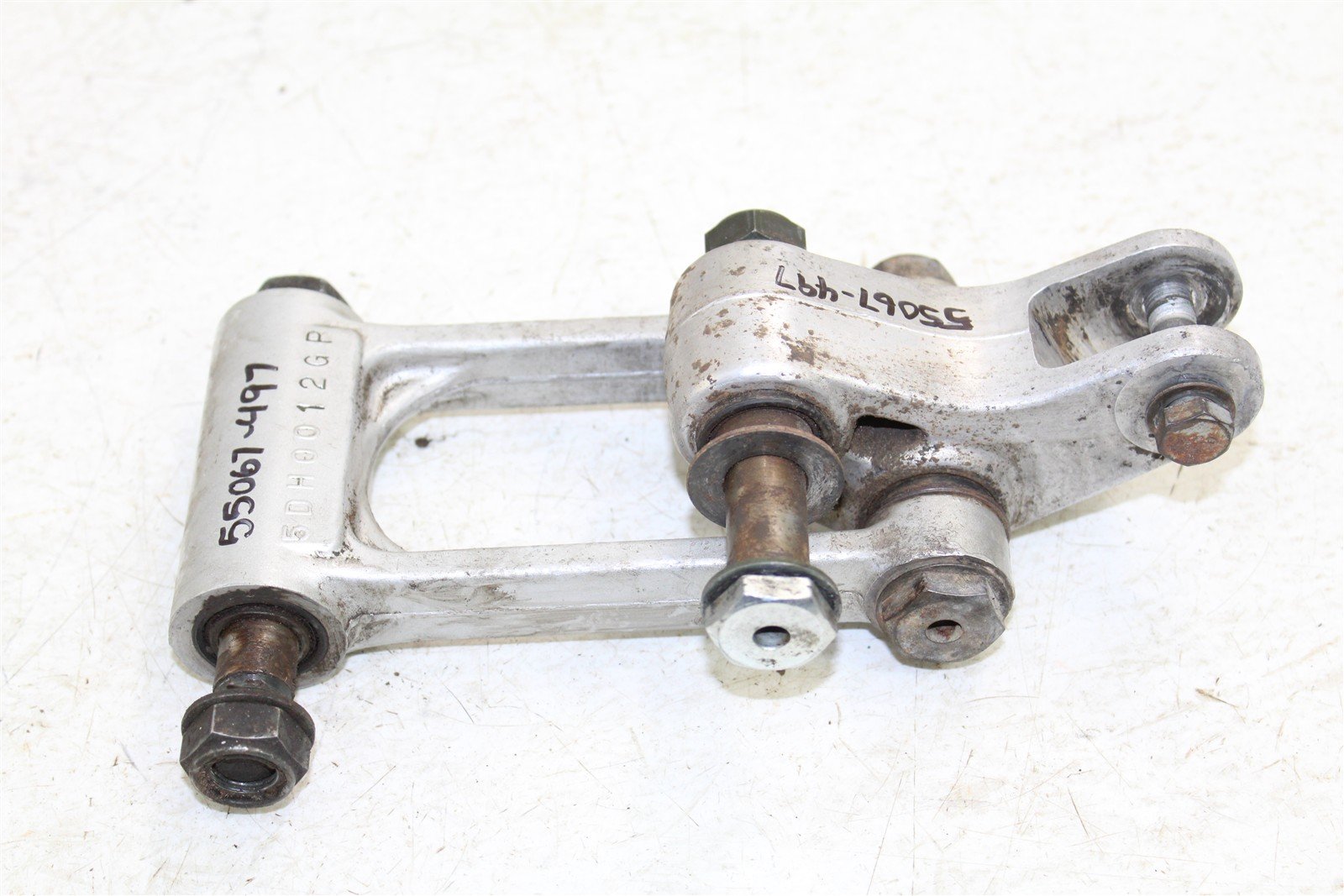 2001 Yamaha YZ 125 Linkage Suspension Link Rear Relay Arm 55067