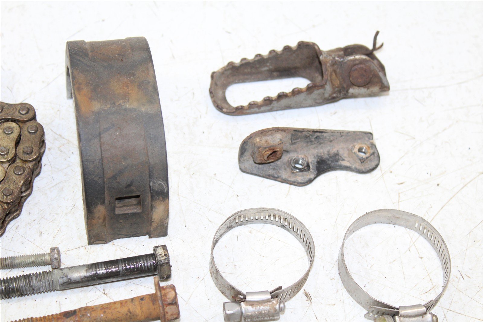 1992 Yamaha RT 180 Chassis Bolt Kit Hardware Chain Clamp Foot Peg Mount 55068