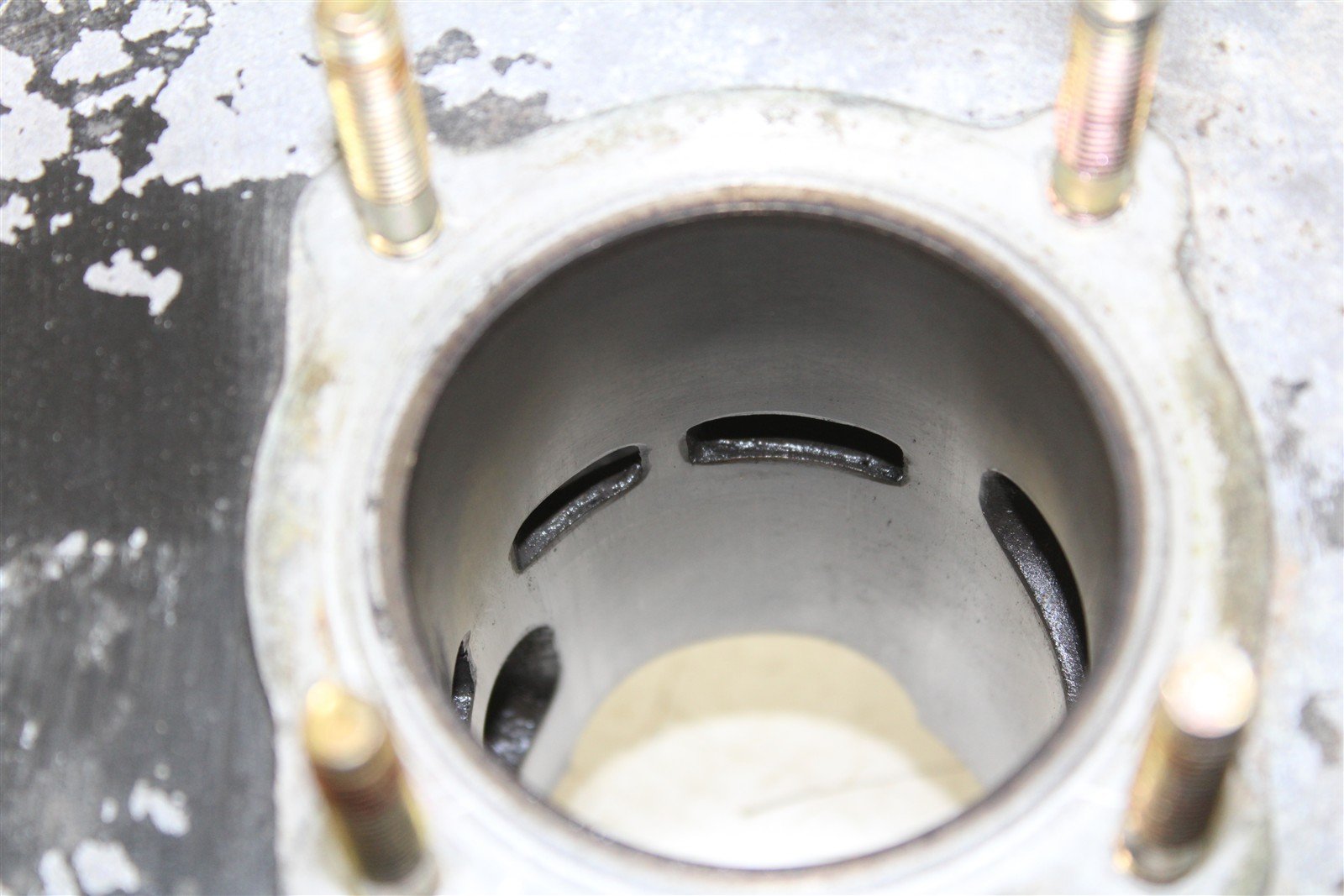 1993 Yamaha RT 180 Cylinder Jug w/ Piston 55069