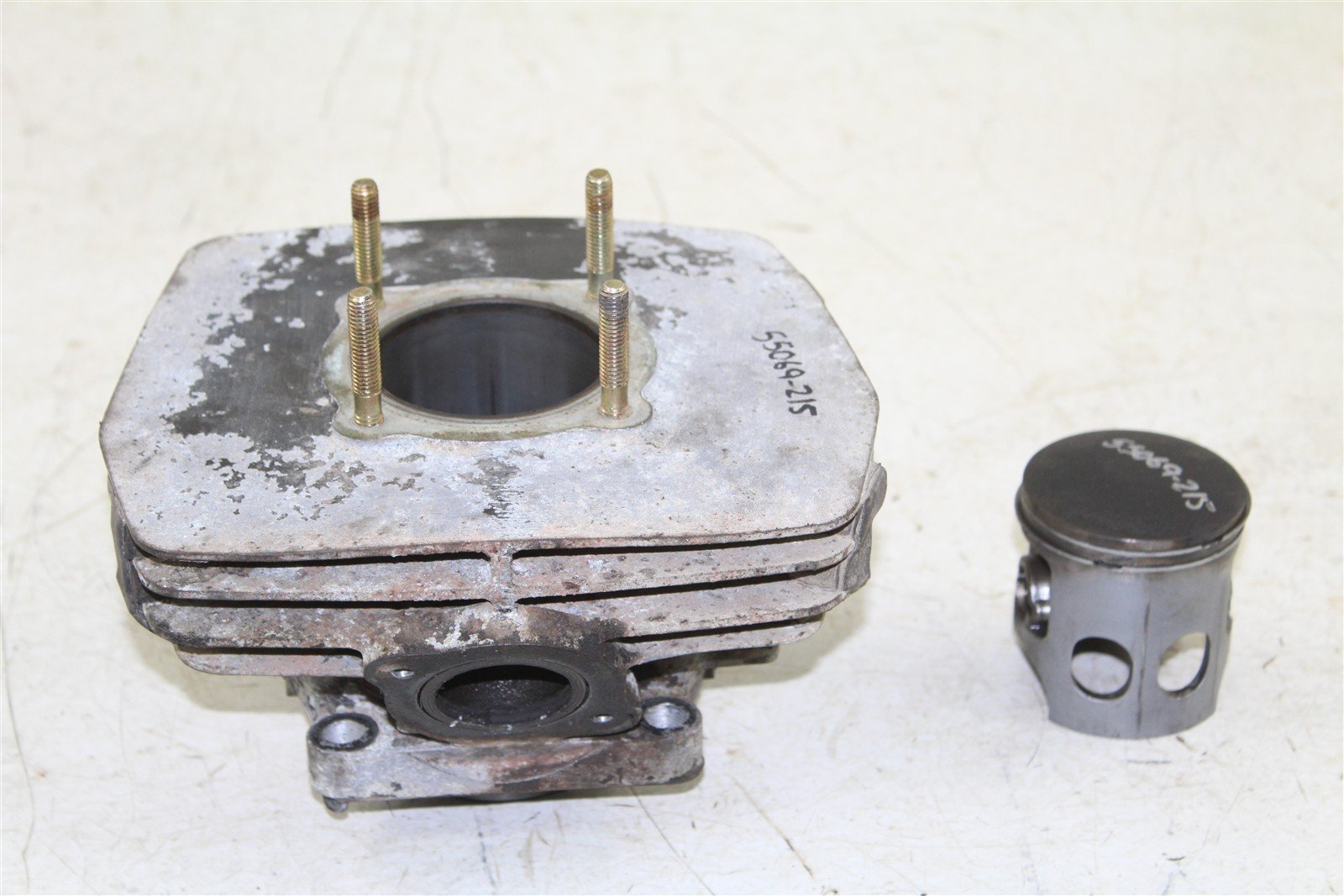 1993 Yamaha RT 180 Cylinder Jug w/ Piston 55069
