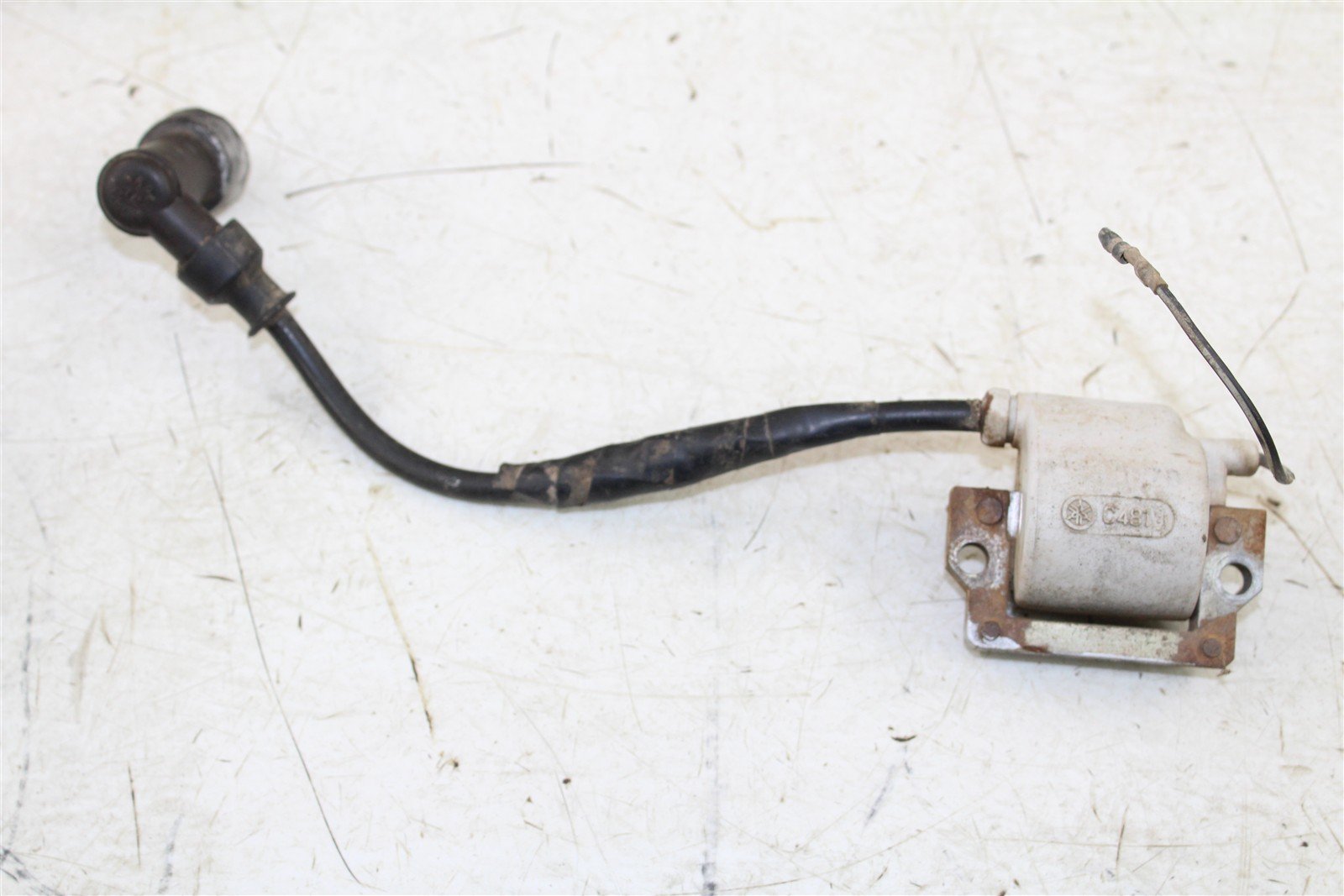 1992 Yamaha RT 180 Ignition Coil Spark Plug Boot 55068