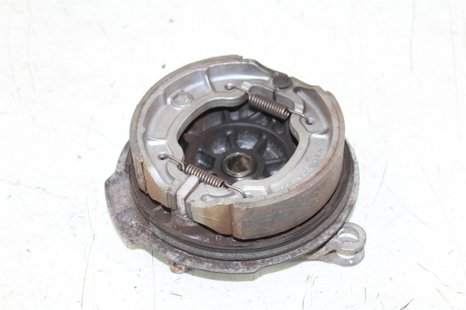 1993 Yamaha RT 180 Rear Brake Drum Plate Panel Shoes Mount 55069