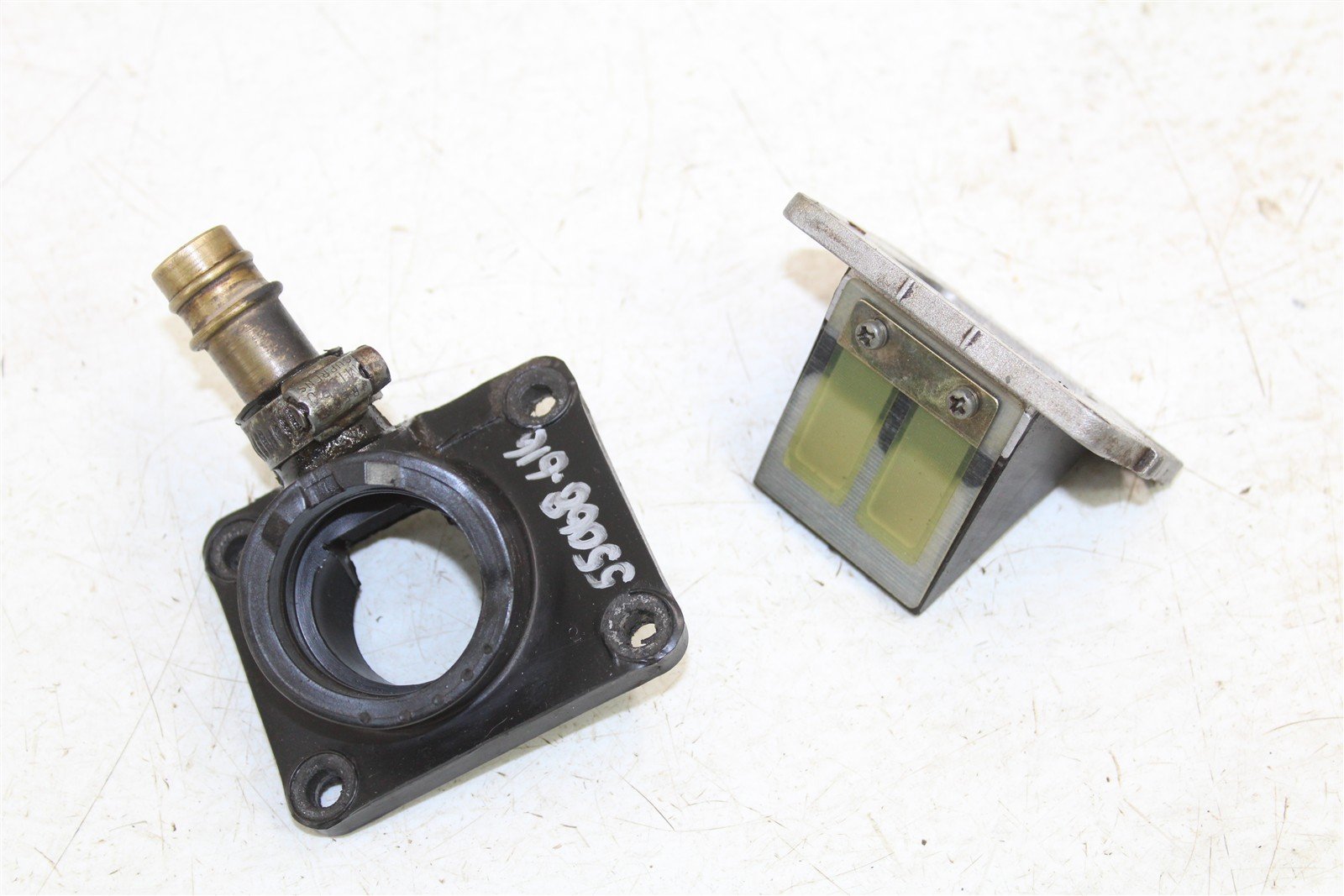 1992 Yamaha RT 180 Reed Cage Block w/ Intake Manifold Boot 55068