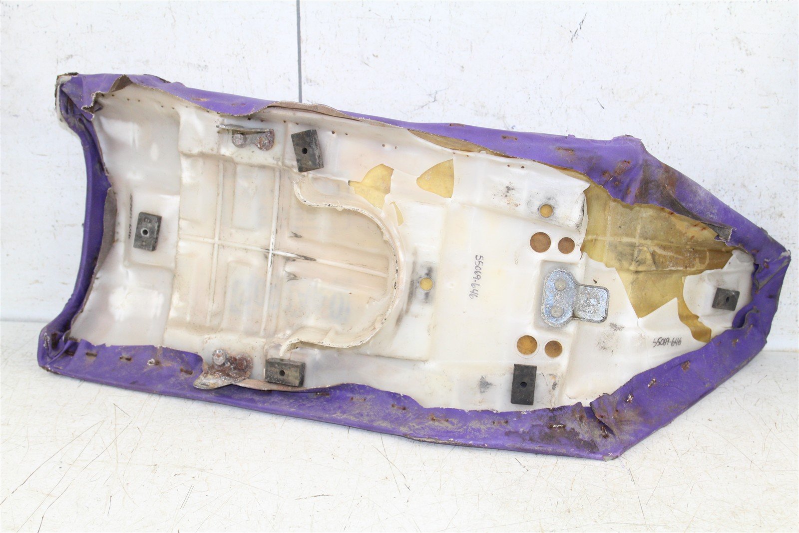 1993 Yamaha RT 180 Seat 55069