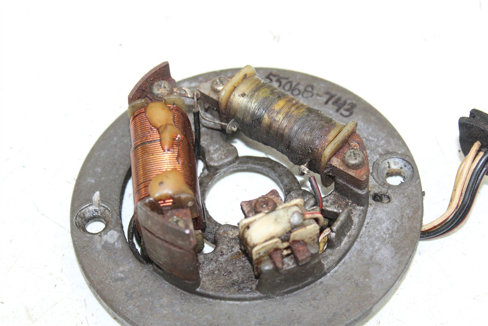 1992 Yamaha RT 180 Stator Plate Magneto Coil 55068