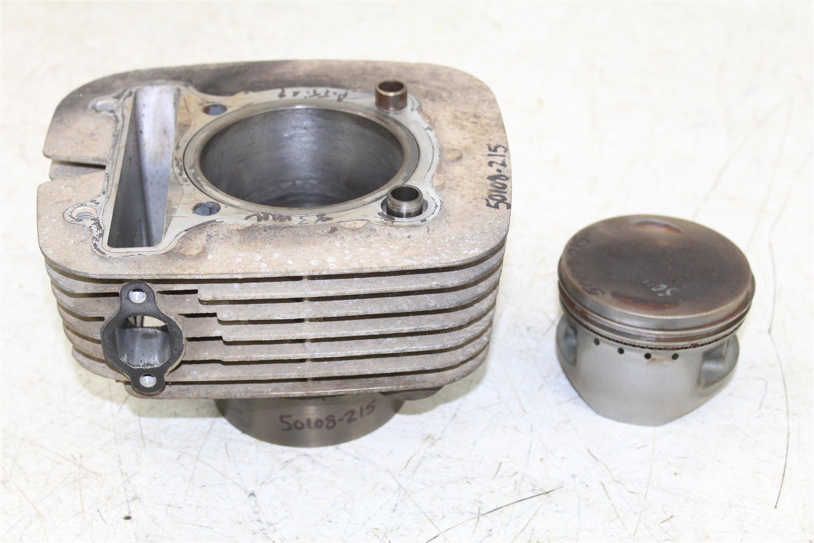 1999 Yamaha Big Bear 350 4x4 Engine Cylinder Jug w/ Piston 50108