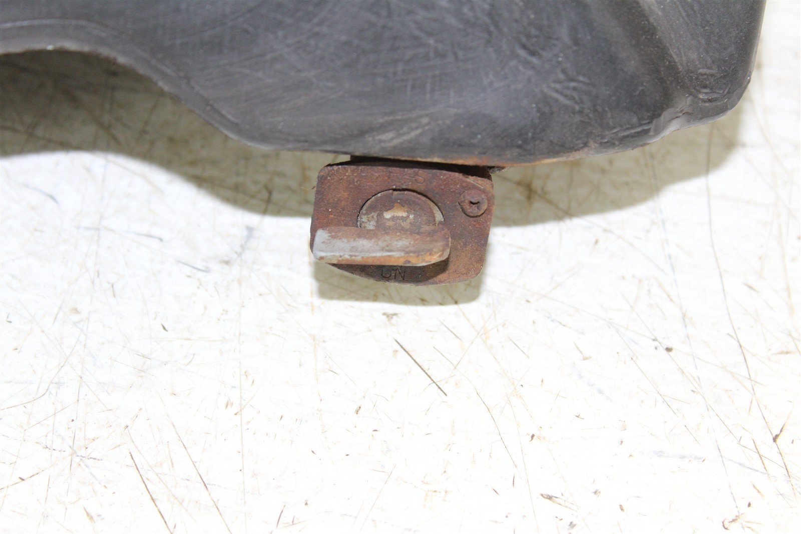 1999 Yamaha Big Bear 350 4x4 Gas Fuel Tank 50108