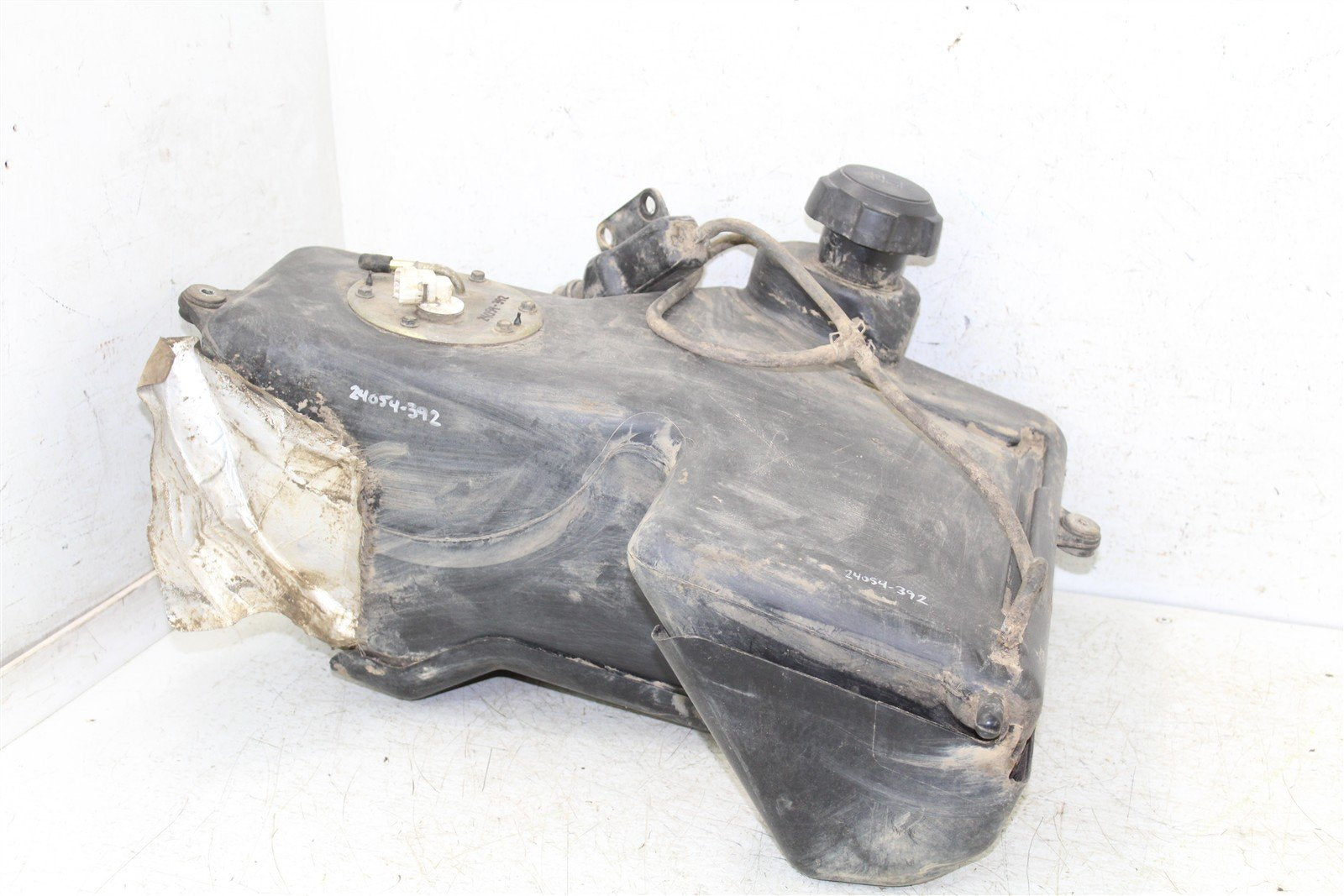 2003 Kawasaki Prairie 650 4x4 Gas Fuel Tank w/ Sending Unit 24054