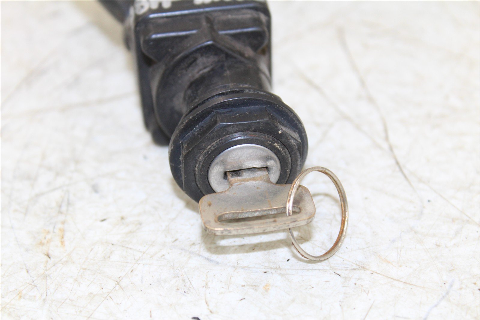 1999 Polaris Scrambler 500 4x4 Key Ignition Switch 34146
