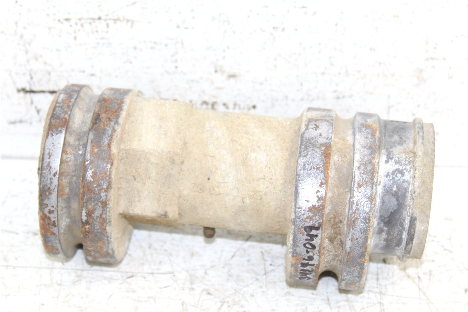 1999 Polaris Scrambler 500 4x4 Rear Axle Carrier Housing Bearing 34146