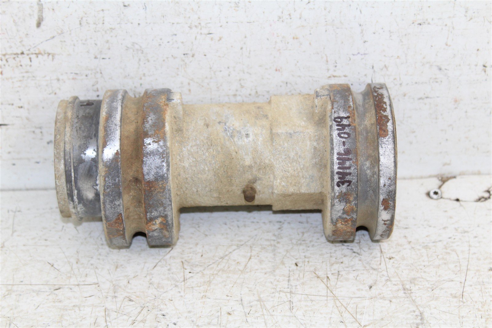 1999 Polaris Scrambler 500 4x4 Rear Axle Carrier Housing Bearing 34146