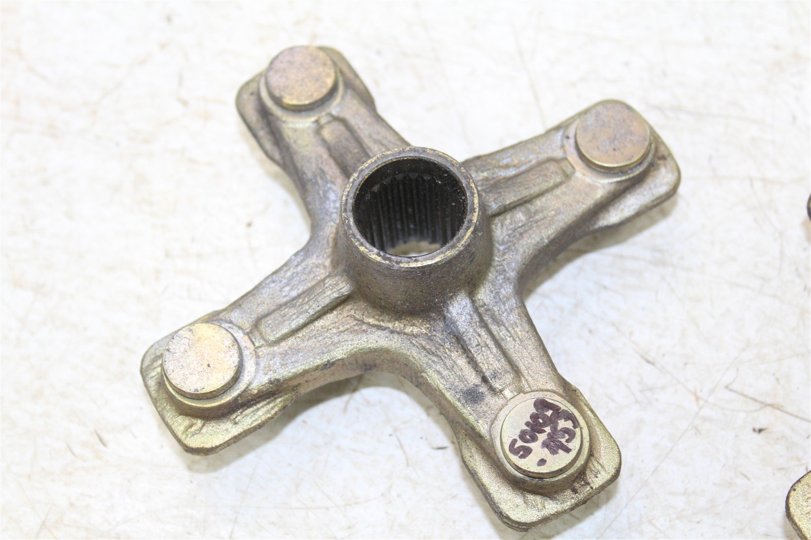 1987 Yamaha Warrior 350 Rear Hubs Wheel Mounts 50109