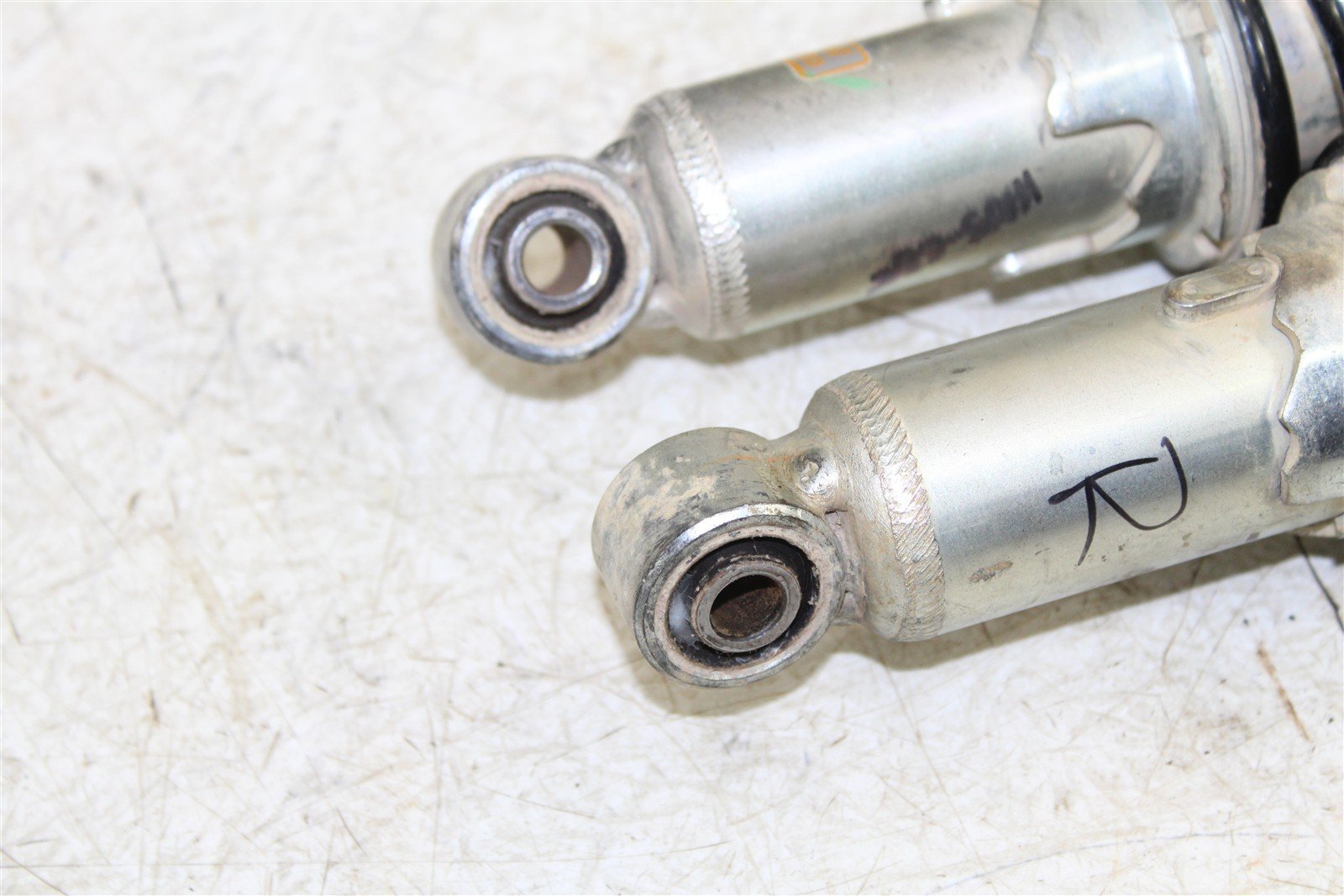 2023 Honda Foreman TRX 520 FM Front Shocks Spring Absorber Left Right 11105