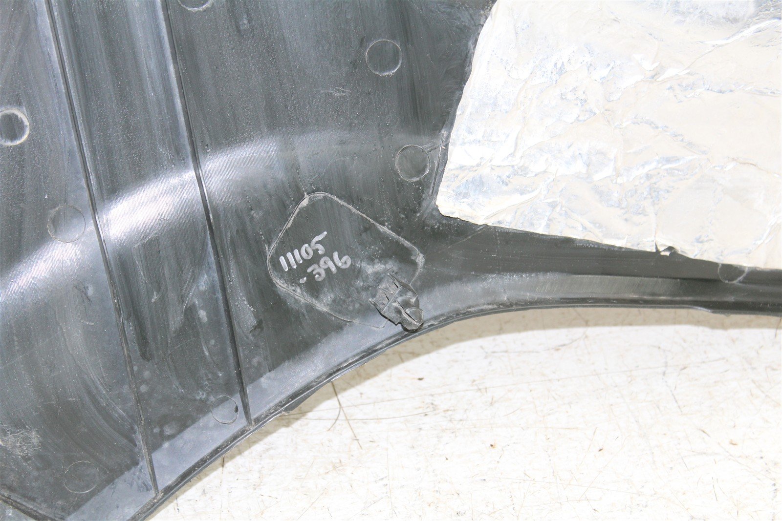 2023 Honda Foreman TRX 520 FM Right Plastic Tank Shroud Side Panel 11105