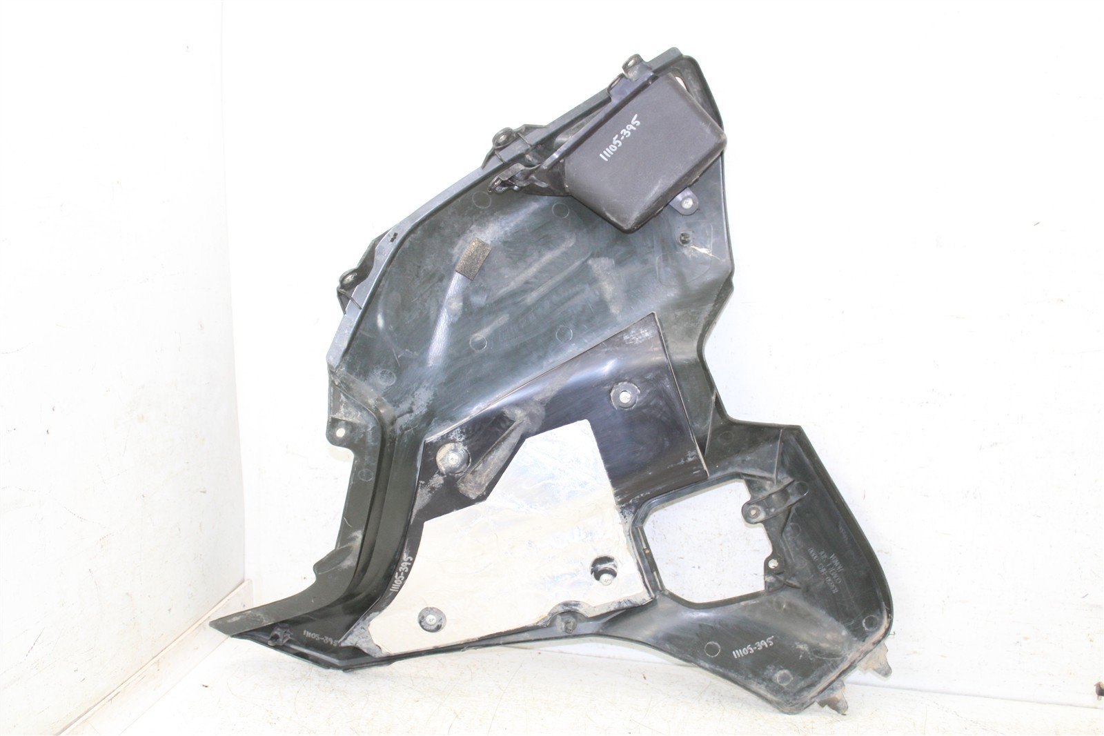 2023 Honda Foreman TRX 520 FM Left Plastic Tank Shroud Side Panel 11105