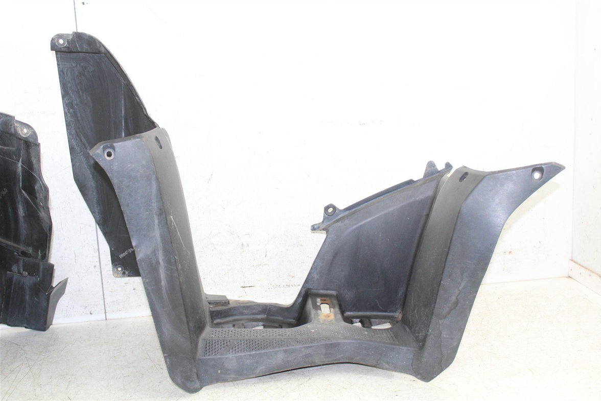 2023 Honda Foreman TRX 520 FM Left & Right Foot Wells Rest 11105