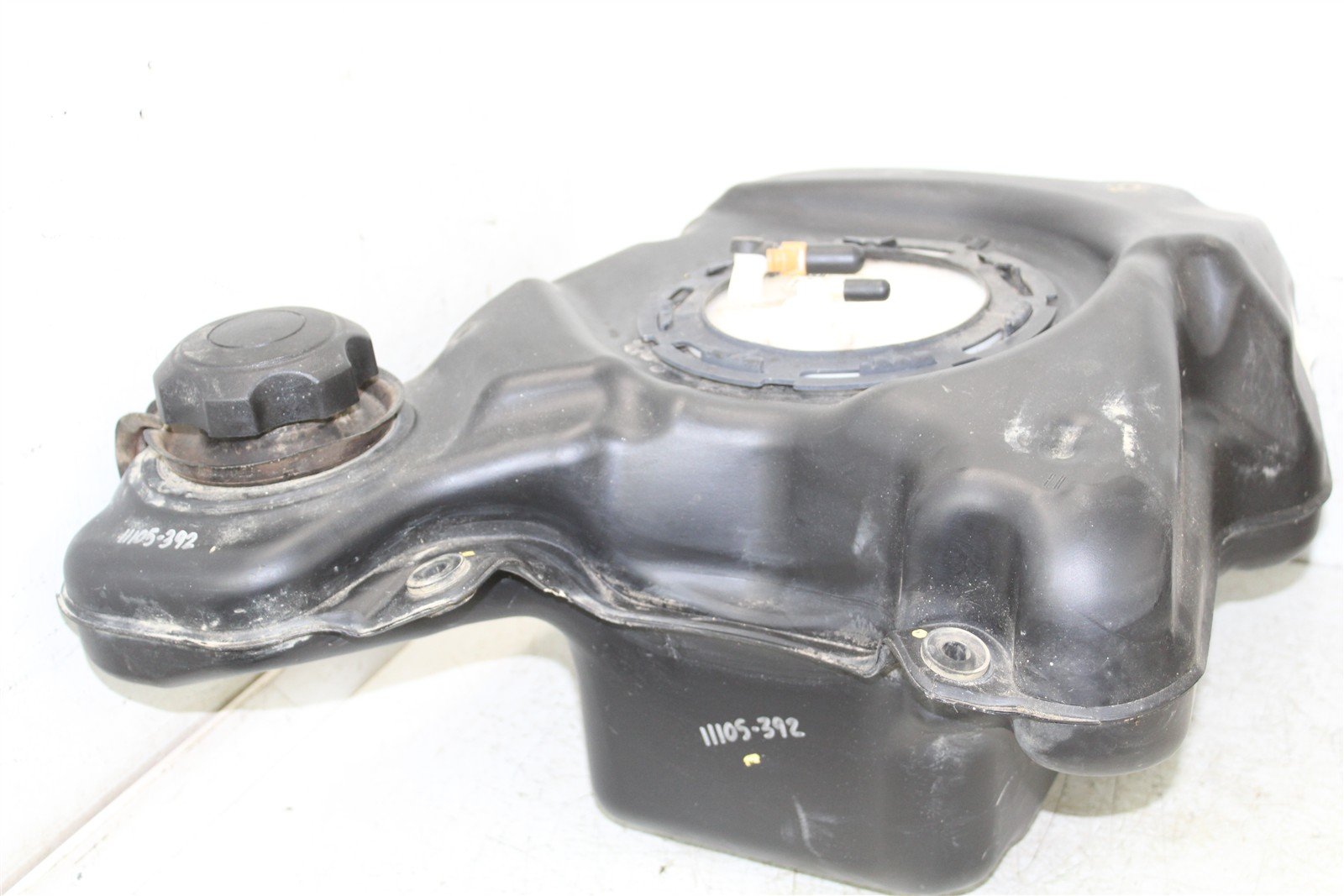 2023 Honda Foreman TRX 520 FM Gas Fuel Tank w/ Fuel Pump Sending Unit 11105