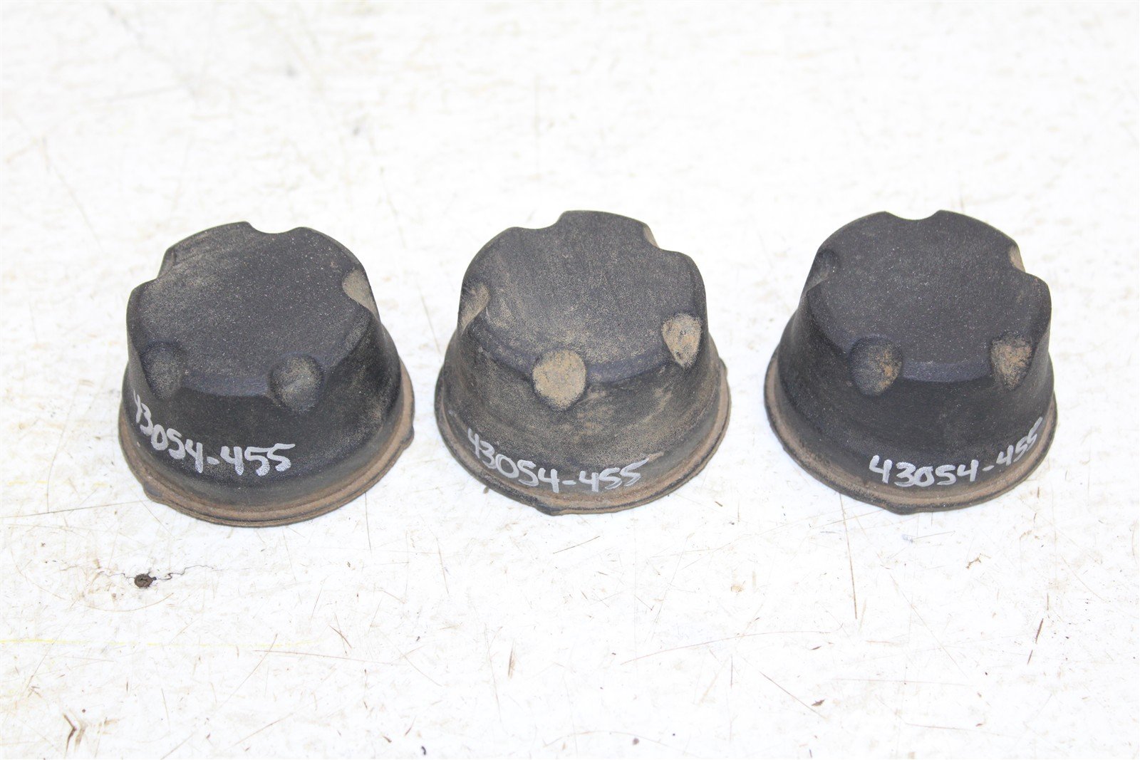 2006 Suzuki King Quad 700 4x4 Hub Caps Front Rear 43054