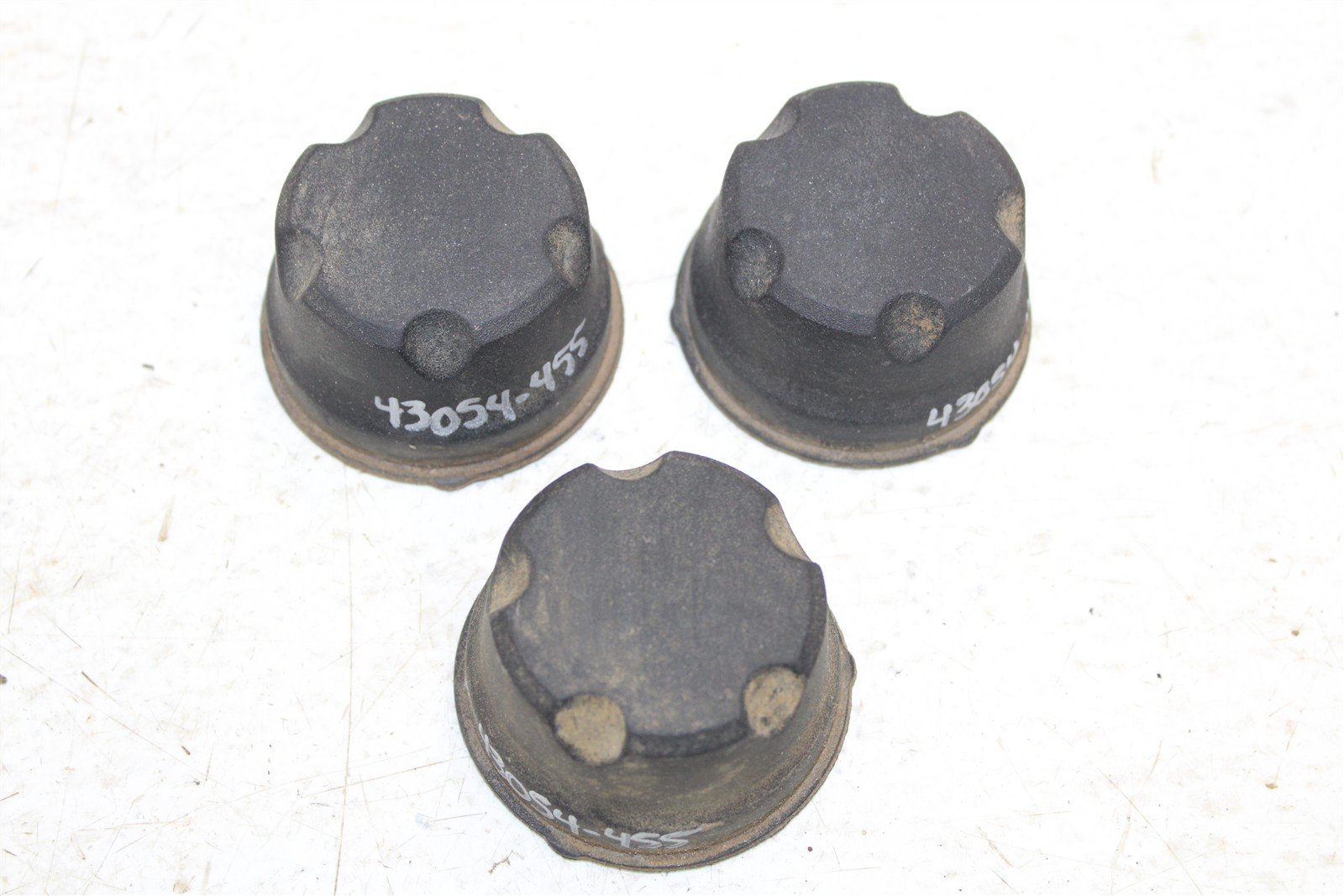 2006 Suzuki King Quad 700 4x4 Hub Caps Front Rear 43054
