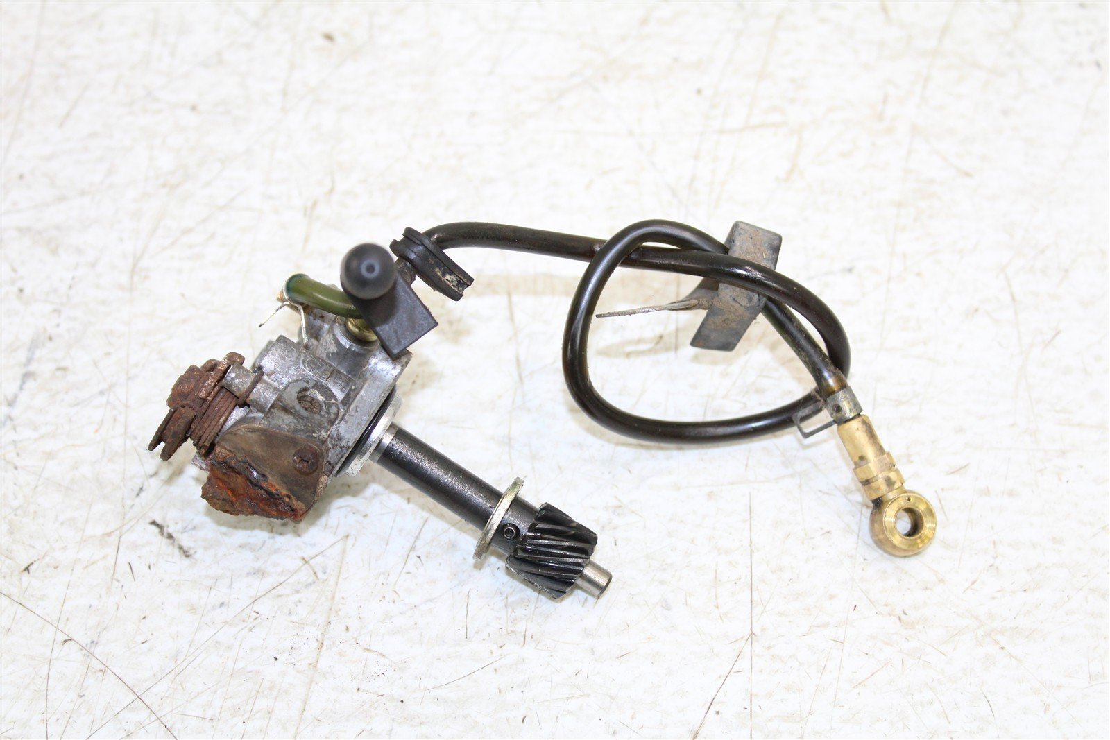 1994 Polaris 400L 4x4 Oil Injection Pump 34147