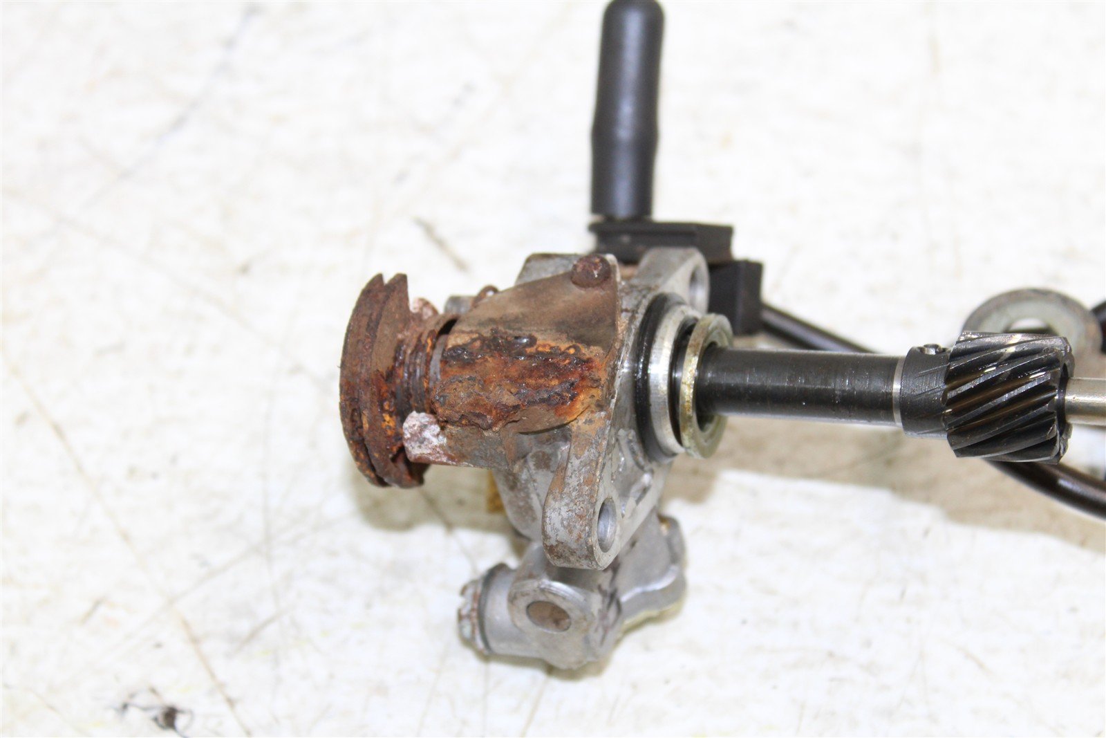 1994 Polaris 400L 4x4 Oil Injection Pump 34147