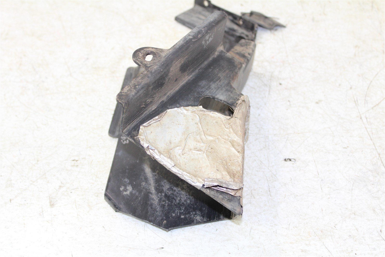 1994 Polaris 400L 4x4 Front Drive Chain Guard Guide 34147
