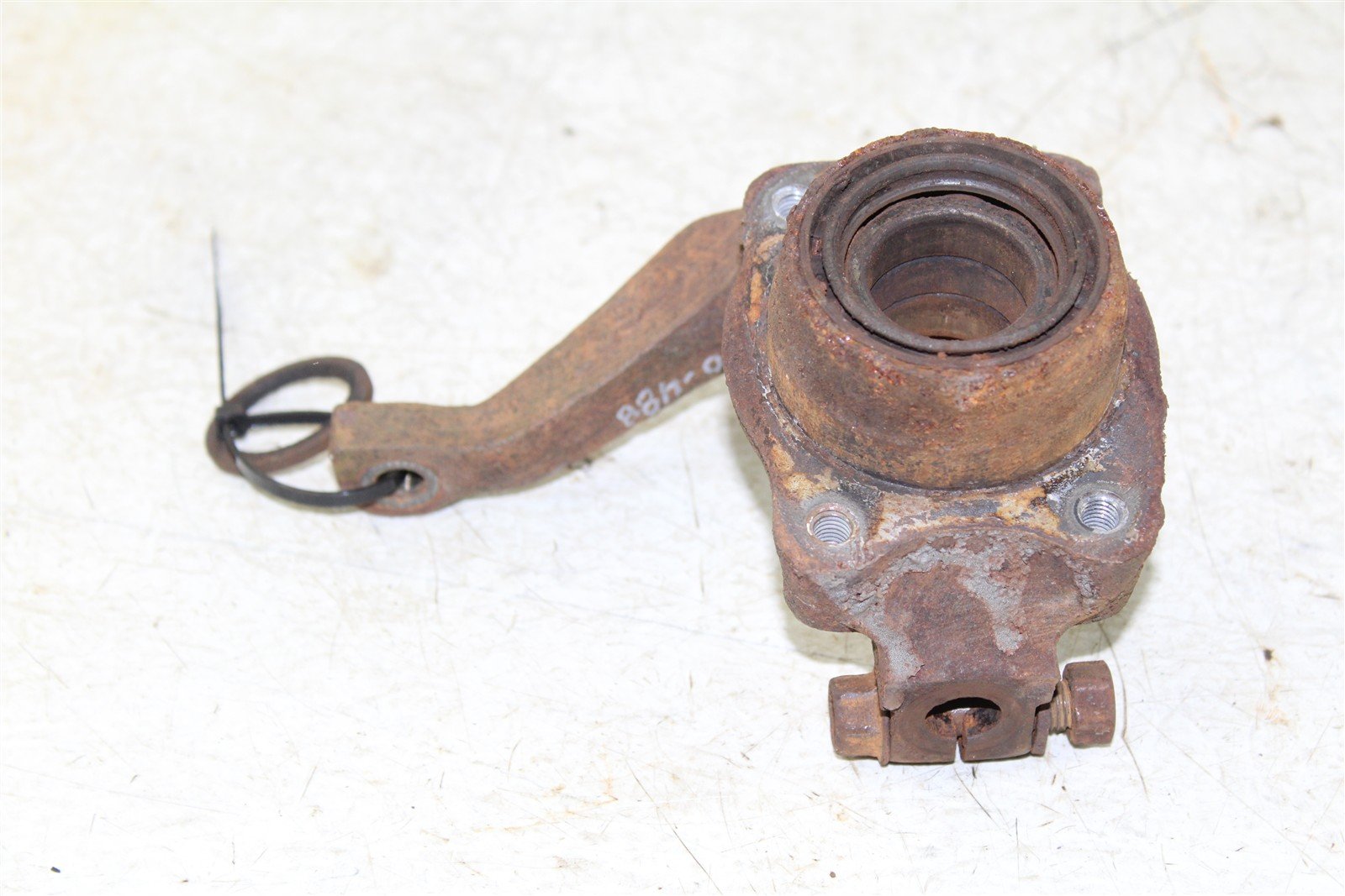 1991 Yamaha Big Bear 350 4x4 Front Right Knuckle Control Arm Mount 50110