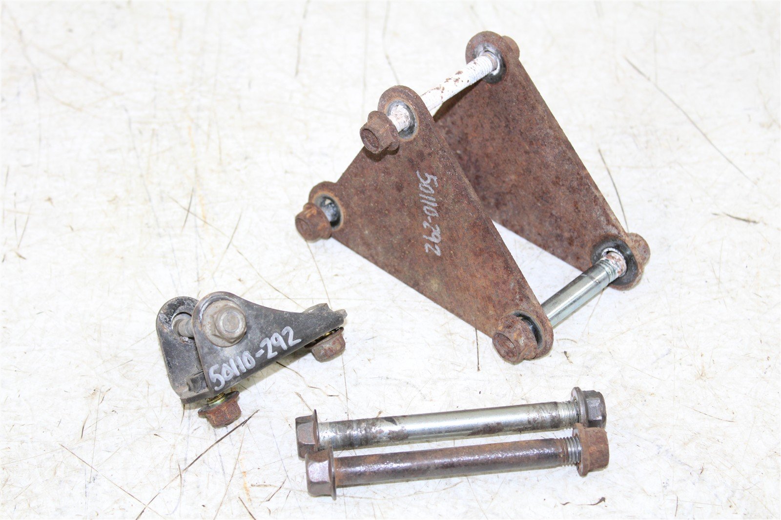 1991 Yamaha Big Bear 350 4x4 Engine Mounts Motor Brackets 50110