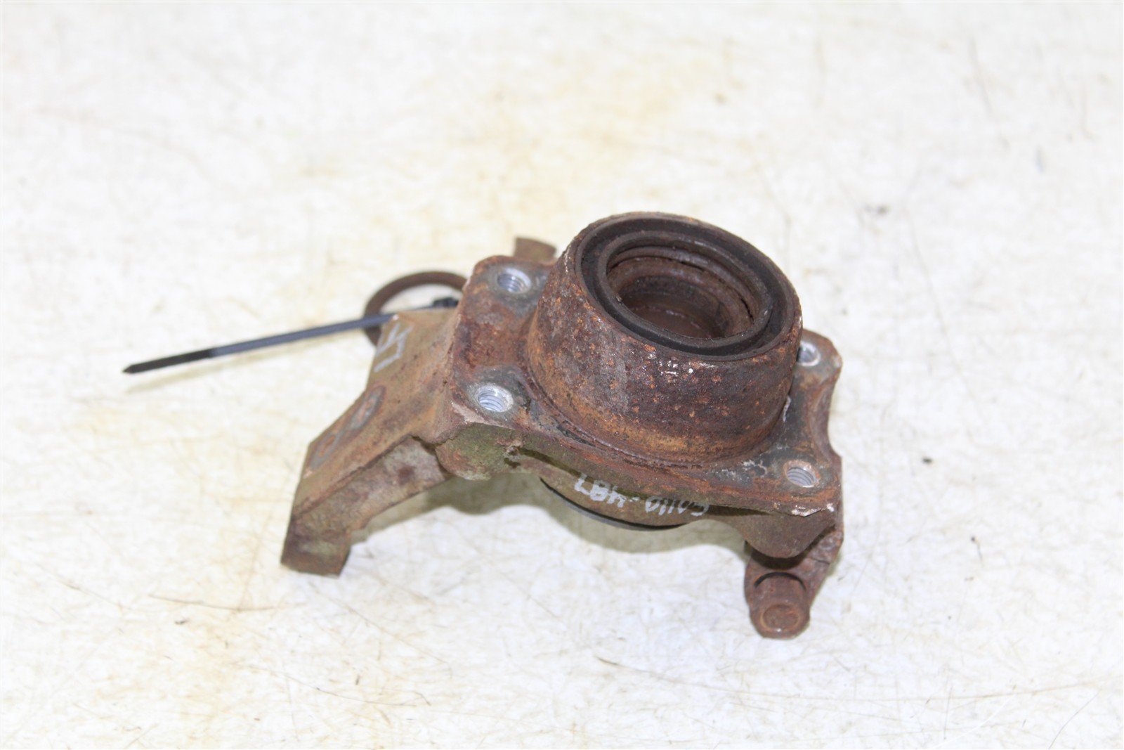 1991 Yamaha Big Bear 350 4x4 Front Left Knuckle Control Arm Mount 50110