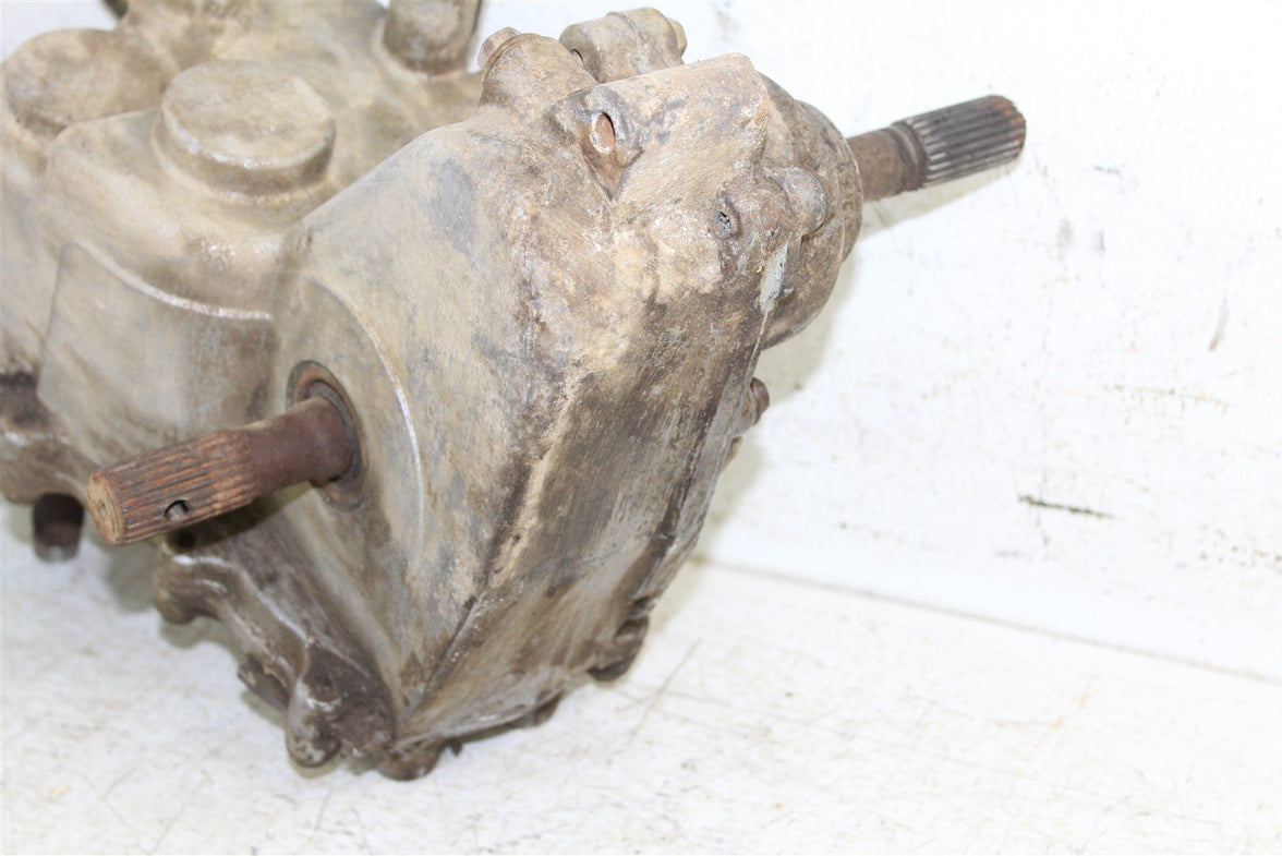 2000 Polaris Magnum 325 4x4 Transmission Gear Box Case 34148