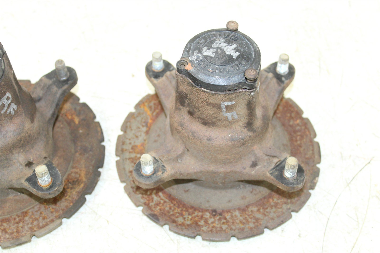 2000 Polaris Magnum 325 4x4 Front Hubs Brake Rotors 34148