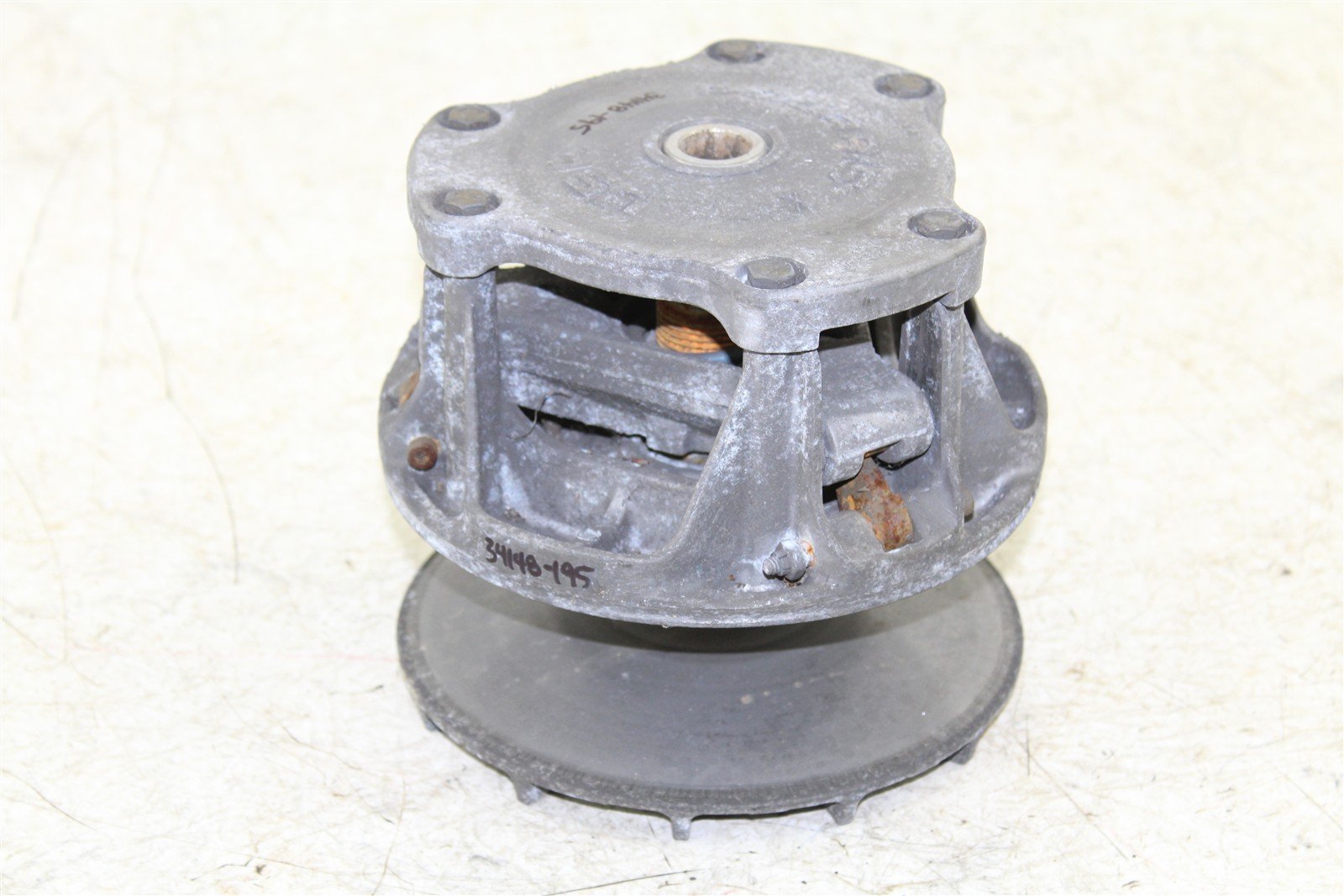 2000 Polaris Magnum 325 4x4 Primary Drive Clutch 34148