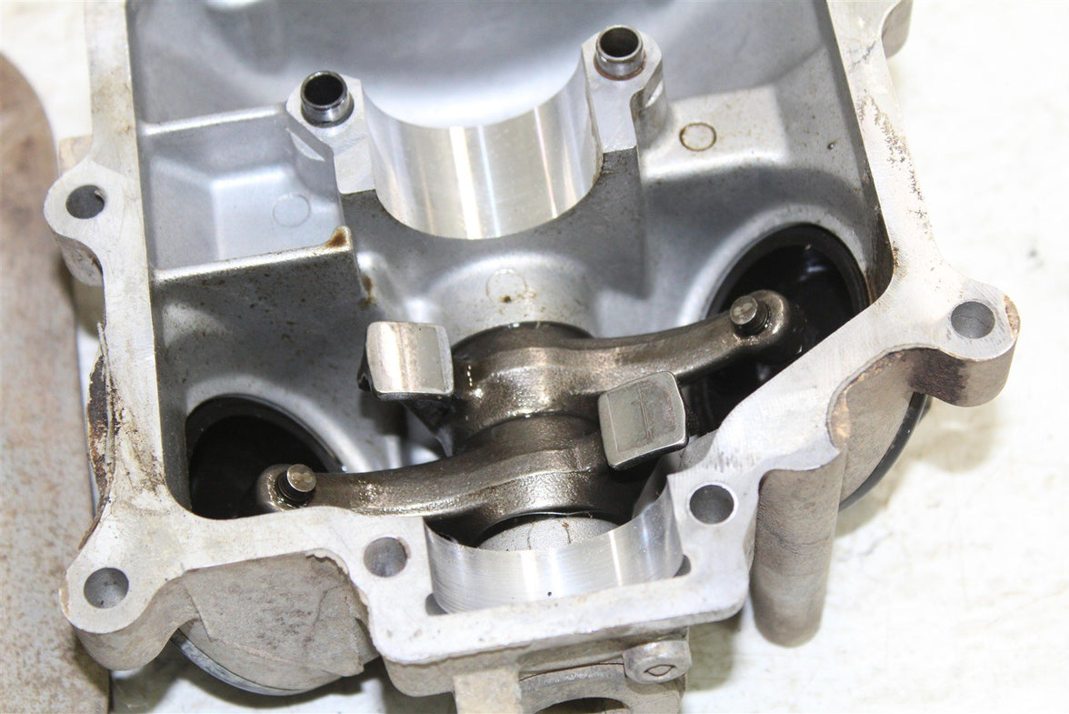 2000 Polaris Magnum 325 4x4 Cylinder Head Valve Cover Intake Exhaust 34148