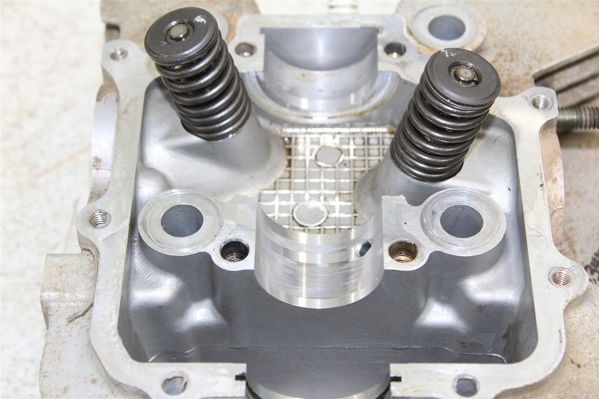 2000 Polaris Magnum 325 4x4 Cylinder Head Valve Cover Intake Exhaust 34148