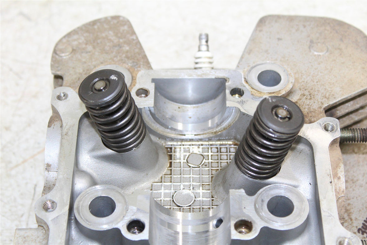 2000 Polaris Magnum 325 4x4 Cylinder Head Valve Cover Intake Exhaust 34148
