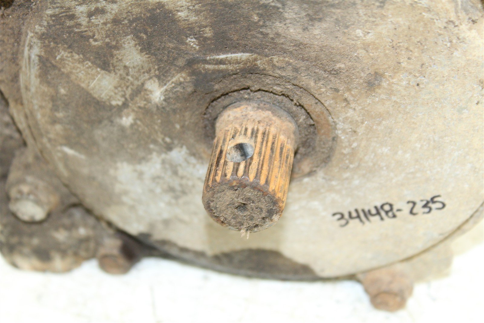 2000 Polaris Magnum 325 4x4 Front Differential 34148
