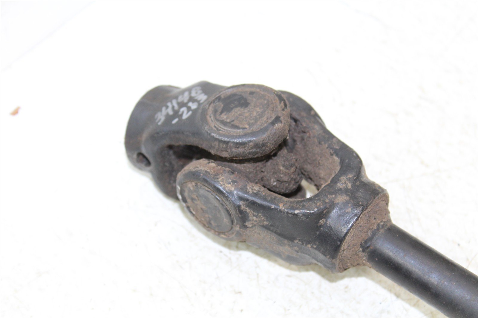 2000 Polaris Magnum 325 4x4 Front Drive Shaft Assembly 34148