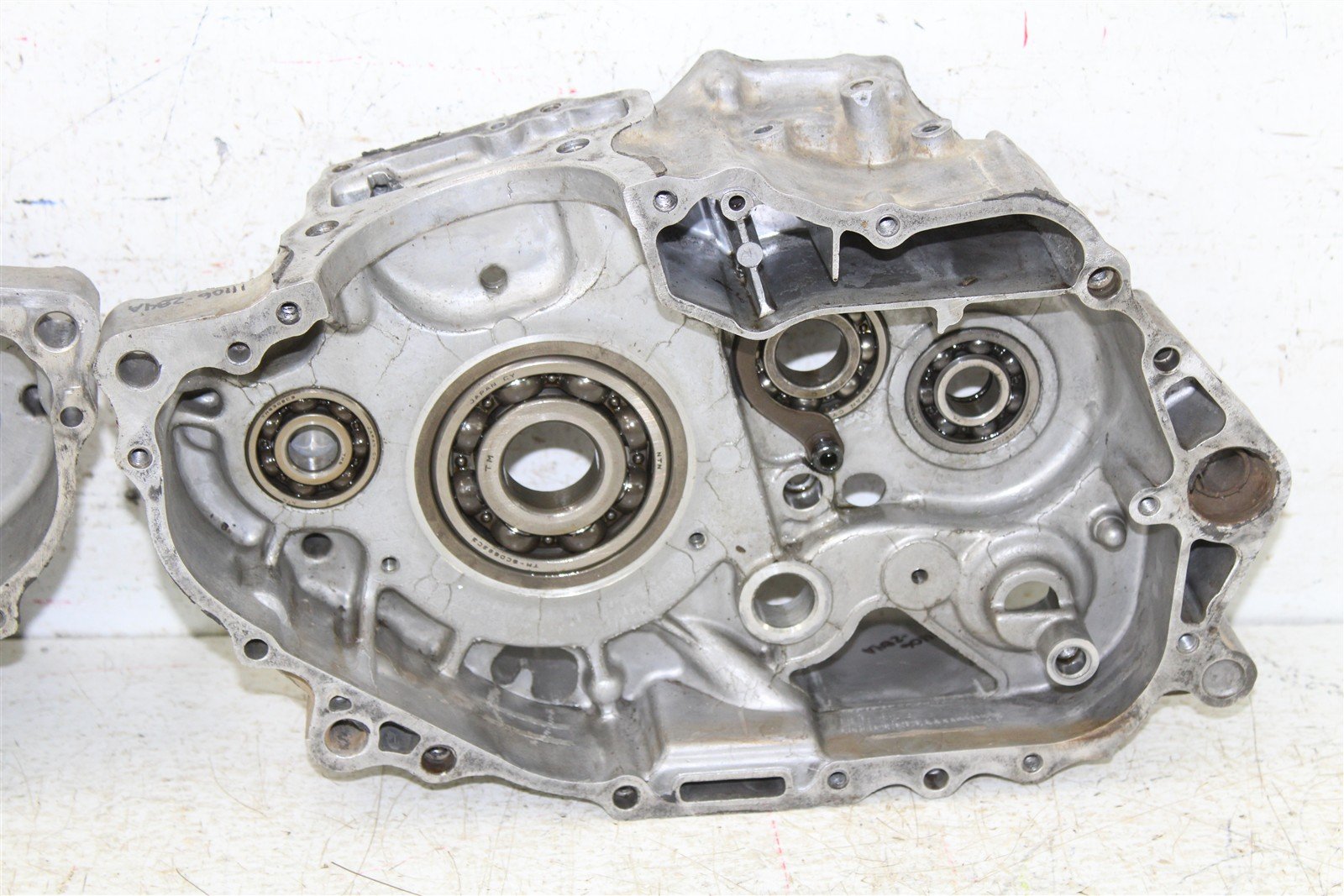 2002 Honda TRX 400EX Engine Cases Crankcase Left Right 11106