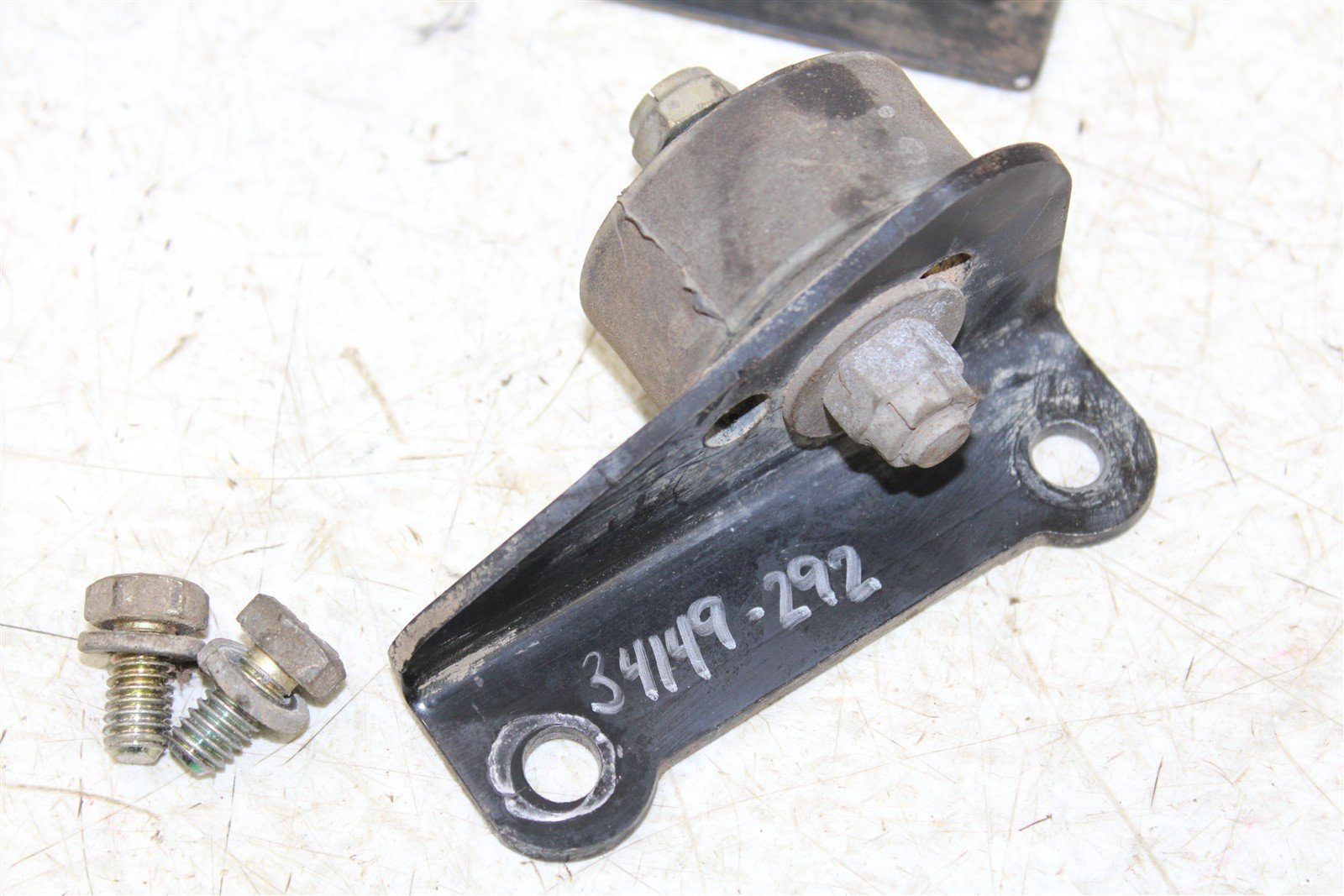 1996 Polaris Sportsman 500 4x4 Engine Isolator Mounts Motor Brackets 34149