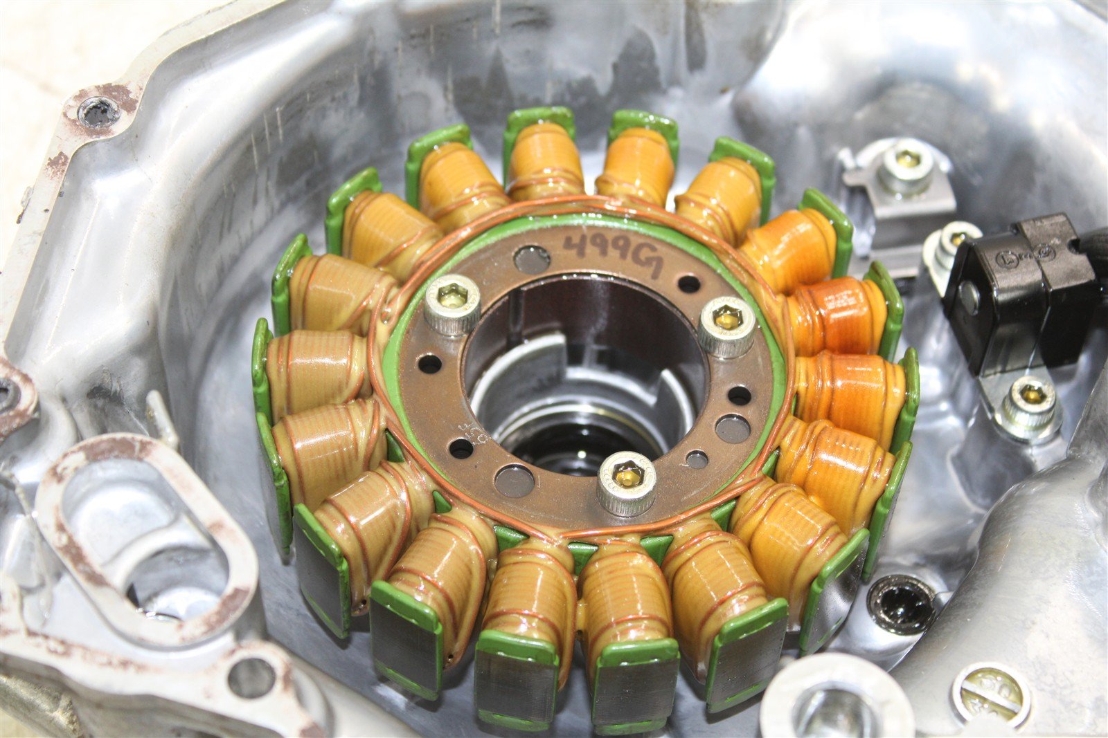 2017 Yamaha YXZ 1000R SS Stator Magneto Generator Coil w/ Cover 499G