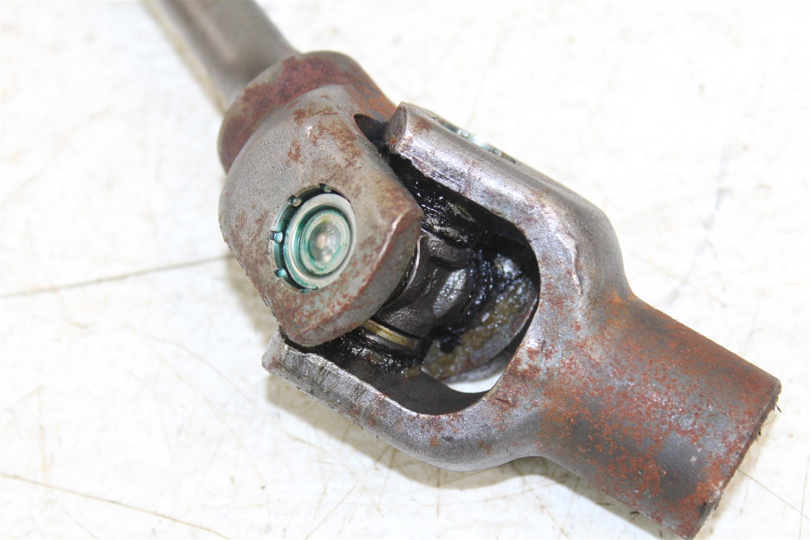 1985 Honda ATC 250 ES Big Red Rear Drive Shaft Assembly 11107