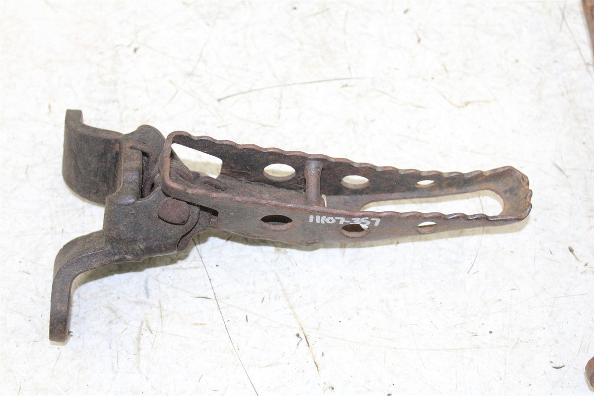 1985 Honda ATC 250 ES Big Red Foot Pegs Rests Set Left Right 11107