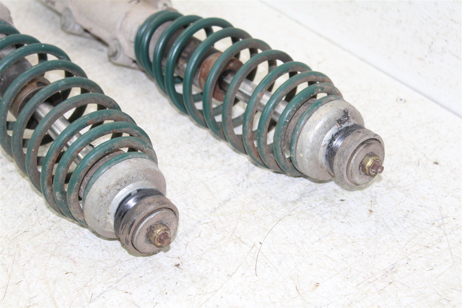 1995 Polaris Magnum 425 2x4 Front Shocks Spring Absorber Left Right 34150