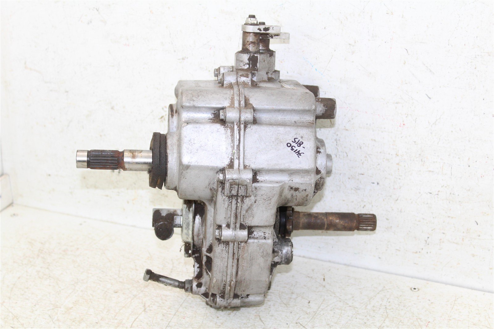 1995 Polaris Magnum 425 2x4 Transmission Gear Box Case 34150