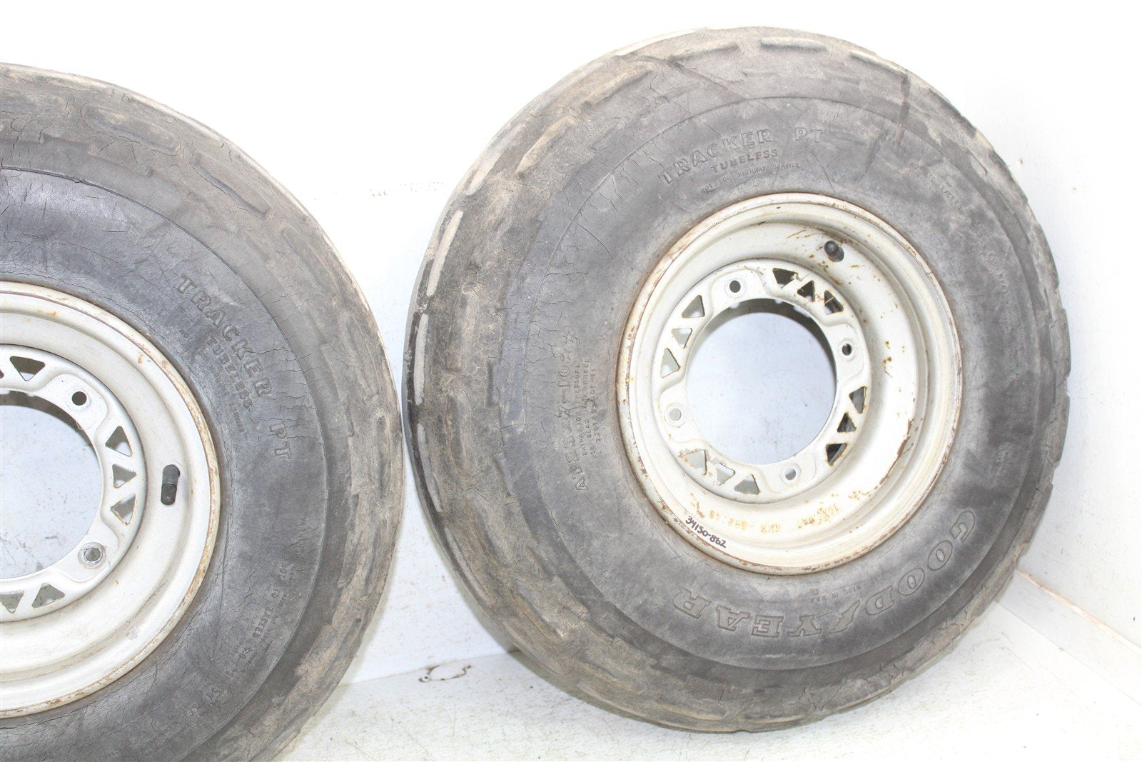 1995 Polaris Magnum 425 2x4 Front Wheel Set Rims 34150