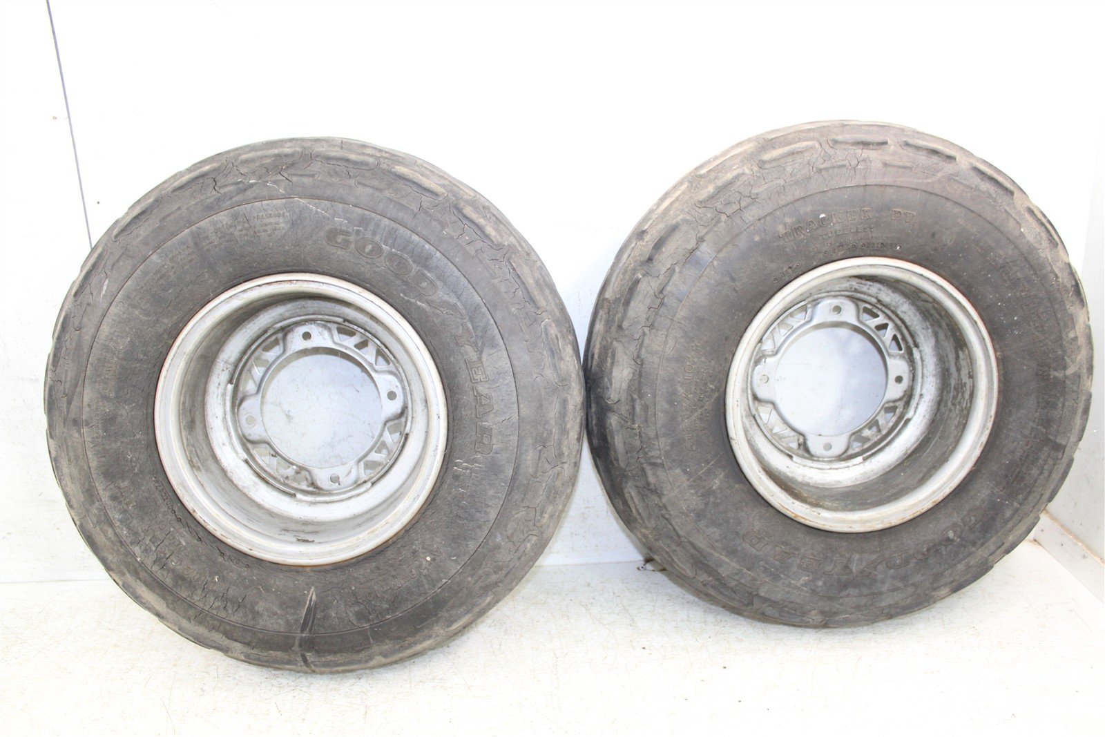1995 Polaris Magnum 425 2x4 Front Wheel Set Rims 34150