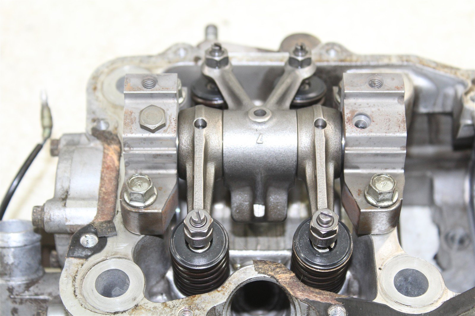 1995 Polaris Magnum 425 2x4 Cylinder Head Valve Cover w/ Rocker Arms 34150
